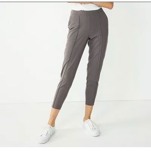 NWT: Relaxed Crop Pant, Nine West, XL